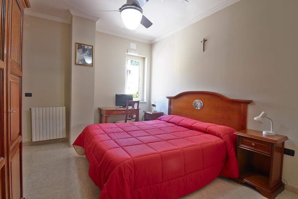 Albergo Villa Bianca San Giovanni Rotondo Room photo